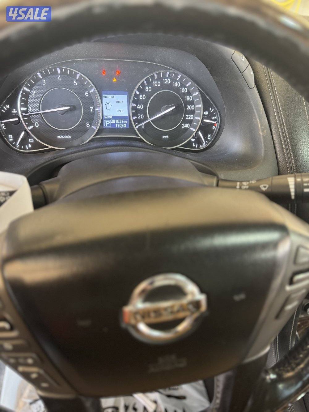 للبيع باترول بلاتينيوم  20142