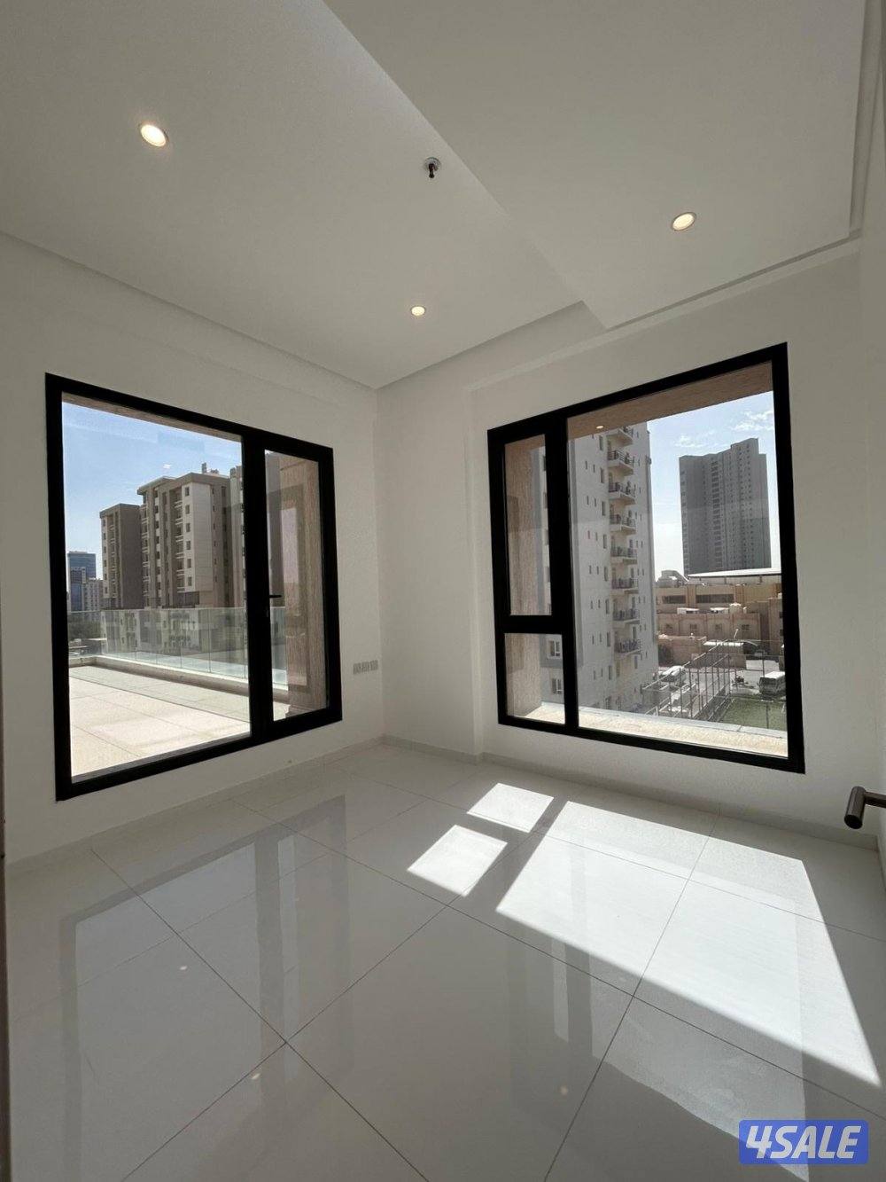 شقة للإيجار فى صباح السالم - روف كبير وإطلالة بانوراما1