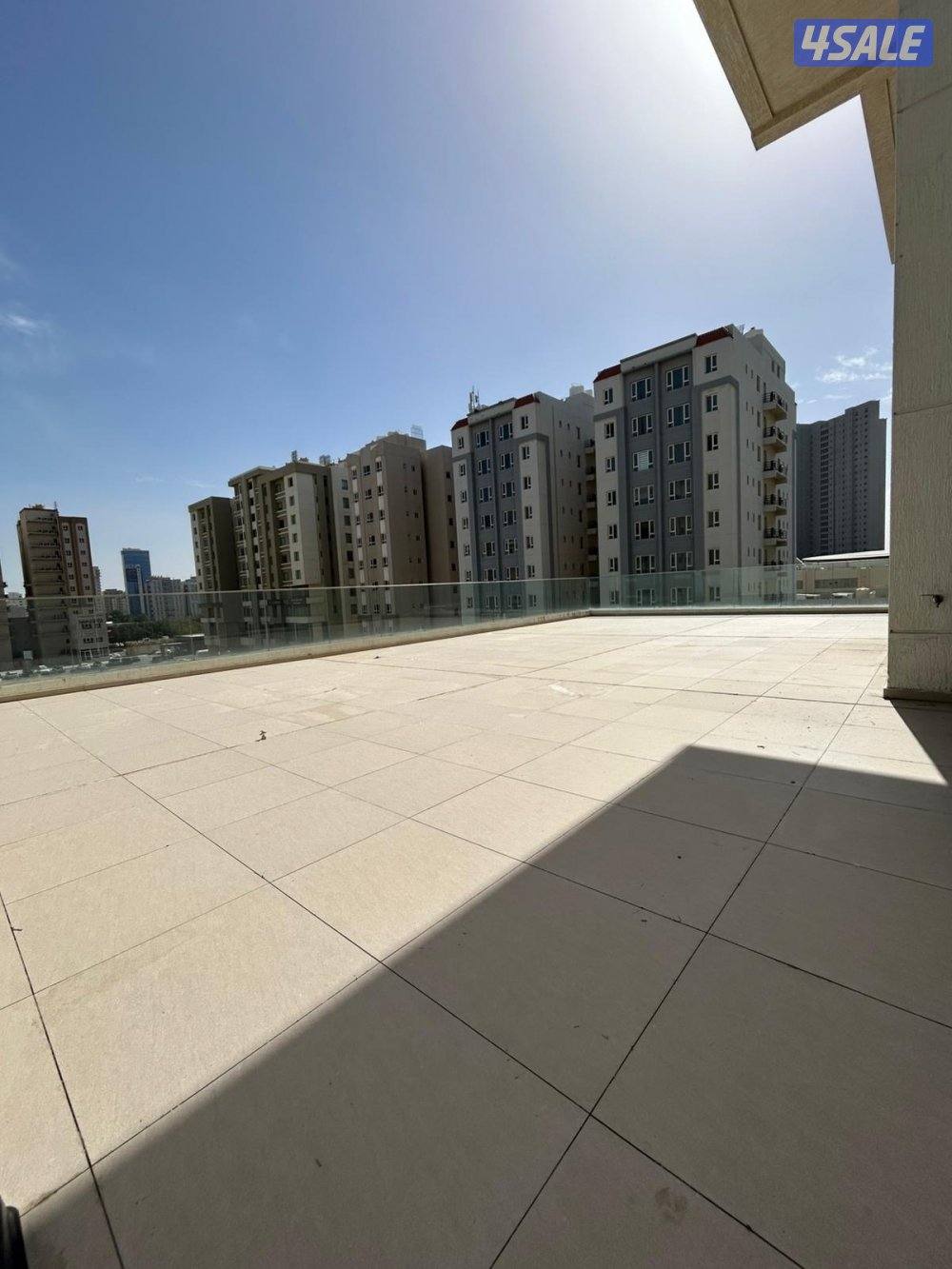 شقة للإيجار فى صباح السالم - روف كبير وإطلالة بانوراما6