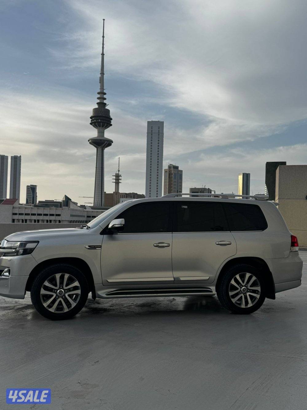 للبيع لاند كروزر7