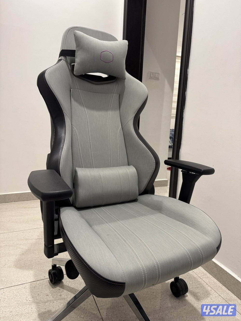 للبيع كرسي كولر ماستر x1c شبه يديد0