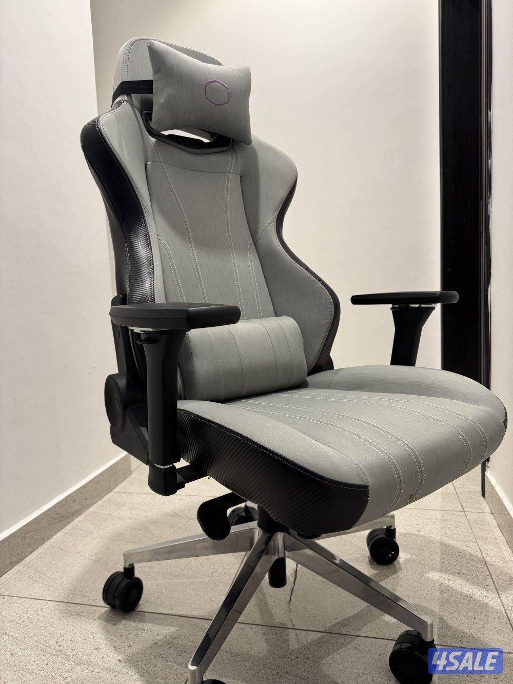 للبيع كرسي كولر ماستر x1c شبه يديد3