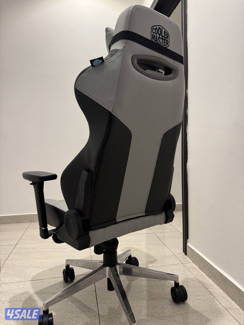 للبيع كرسي كولر ماستر x1c شبه يديد4