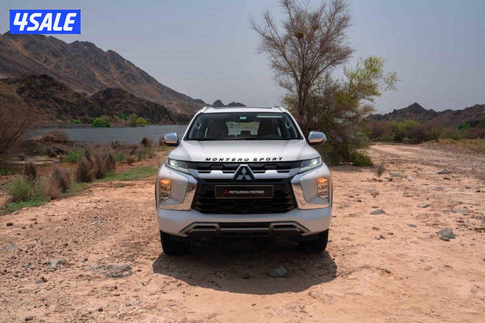 Mitsubishi MONTERO SPORT Base Line3