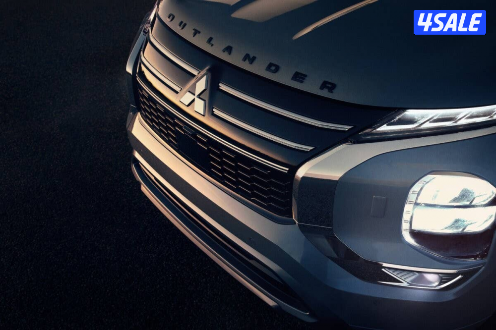 Mitsubishi OUTLANDER Base Line1