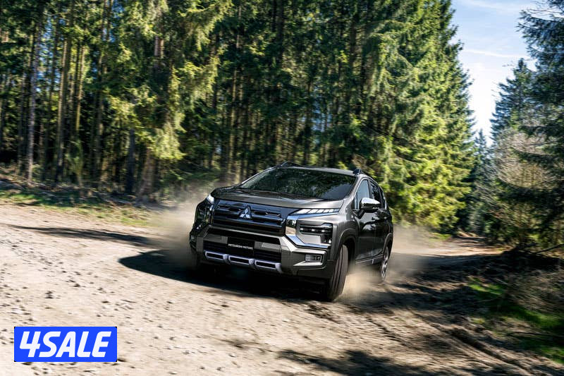 Mitsubishi XPANDER CROSS Base Plus1