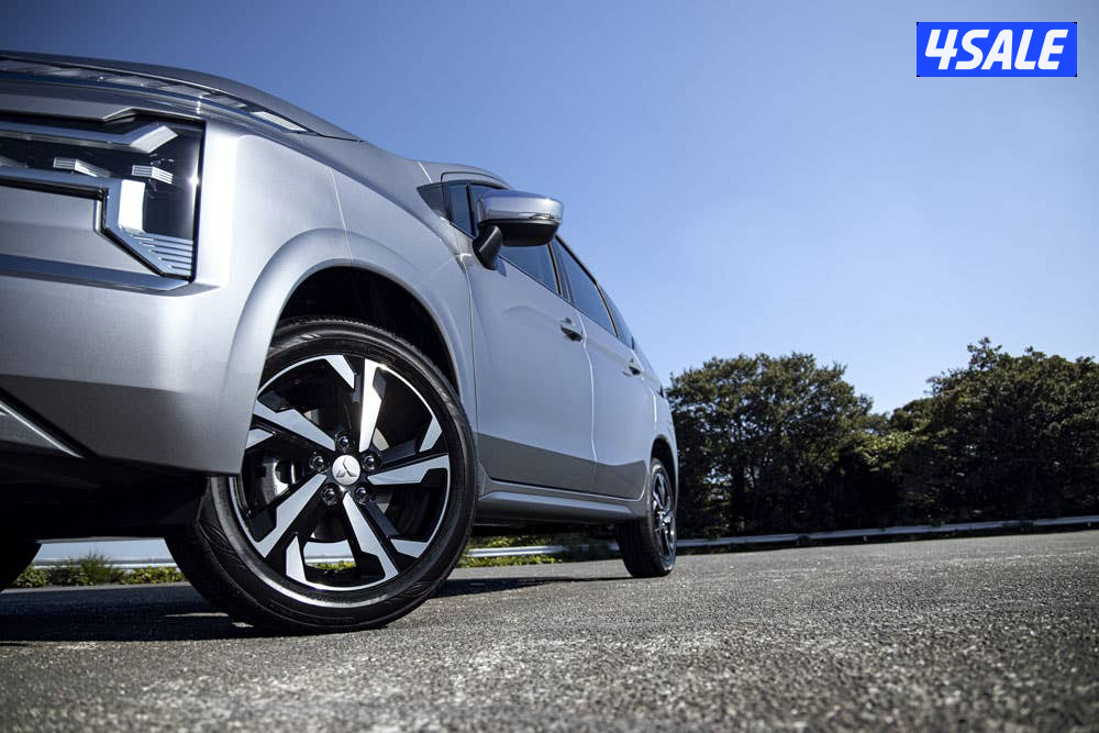 Mitsubishi XPANDER Midline Automatic 2WD2