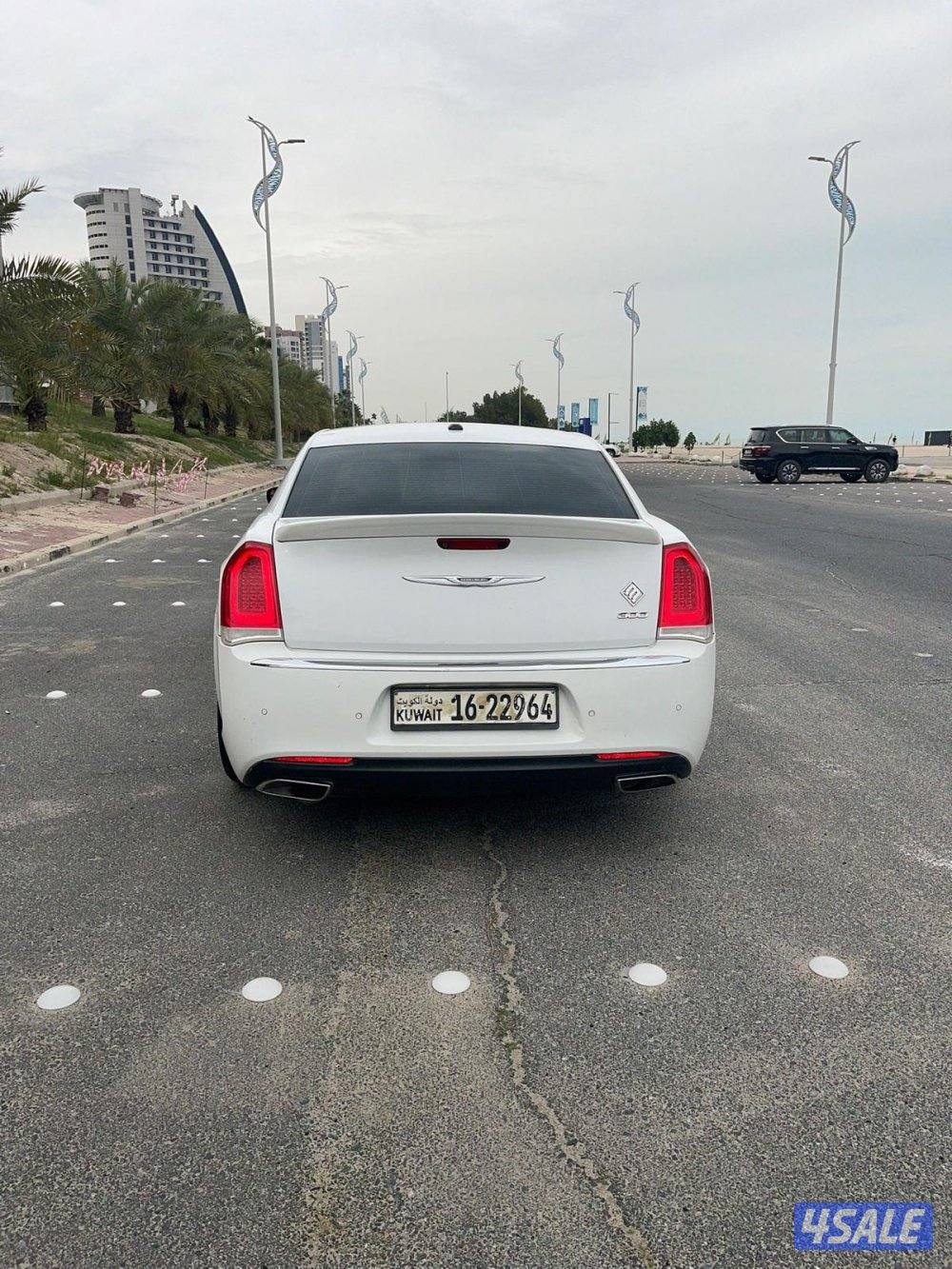 للبيع كرايسلر كامل المواصفات بانوراما3