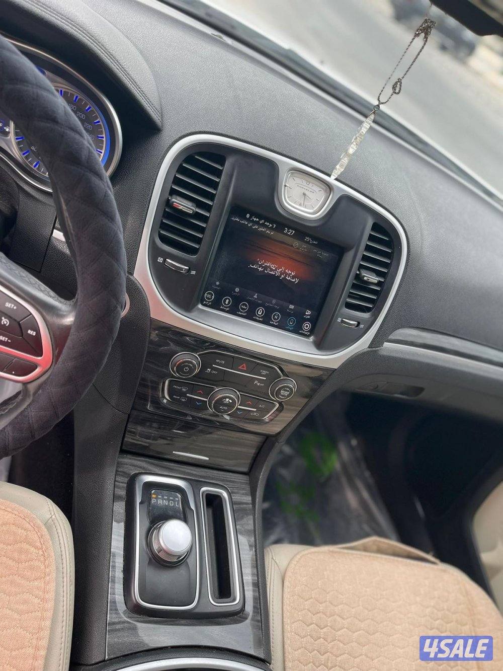 للبيع كرايسلر كامل المواصفات بانوراما7