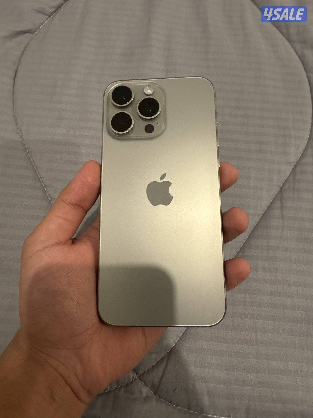 ايفون ١٥ برو ماكس iPhone 15 pro max1