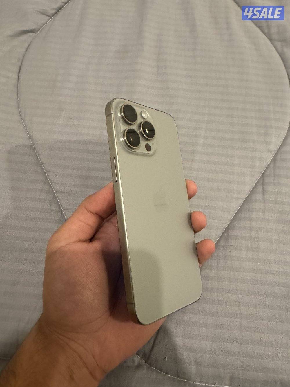 ايفون ١٥ برو ماكس iPhone 15 pro max2