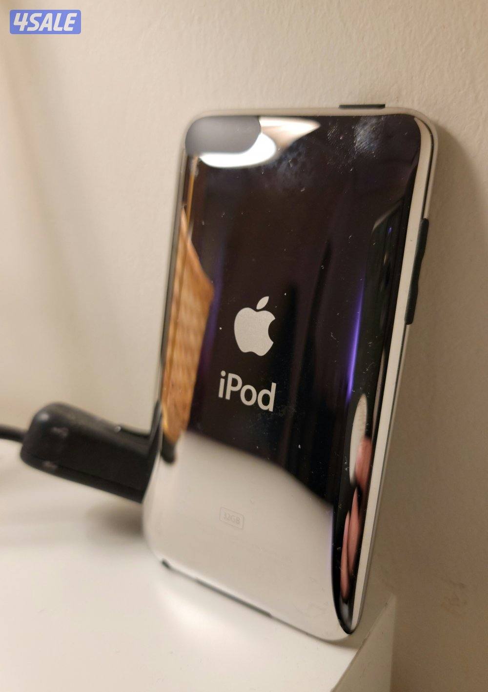 Apple iPod touch 3rd Generation 32GB1