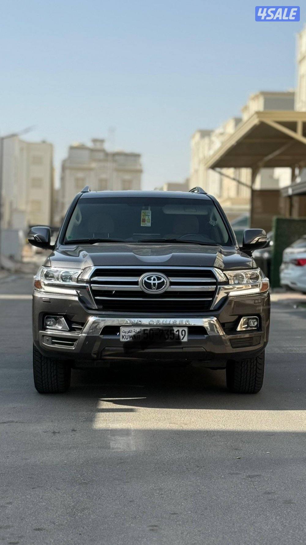 للبيع لاند كروز gxr صبغ الوكالة0