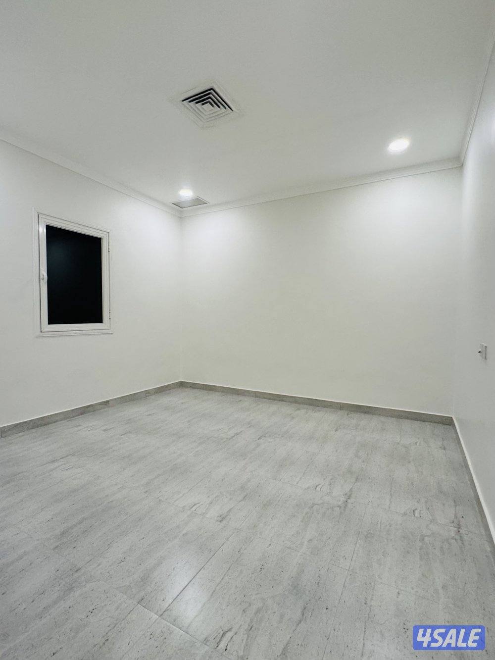 للإيجار شقه كبيره في الاندلس5