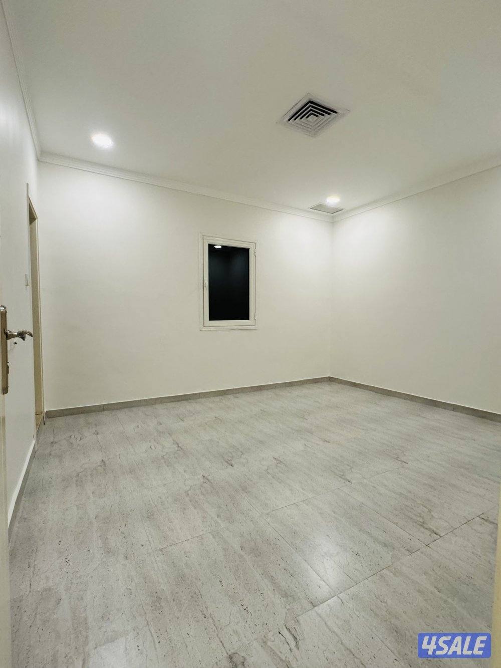 للإيجار شقه كبيره في الاندلس7