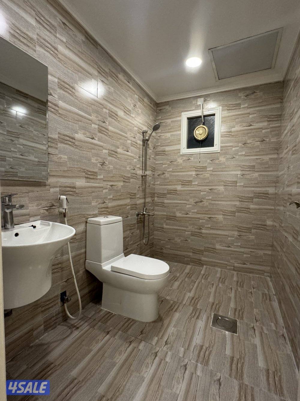 للإيجار شقه كبيره في الاندلس8