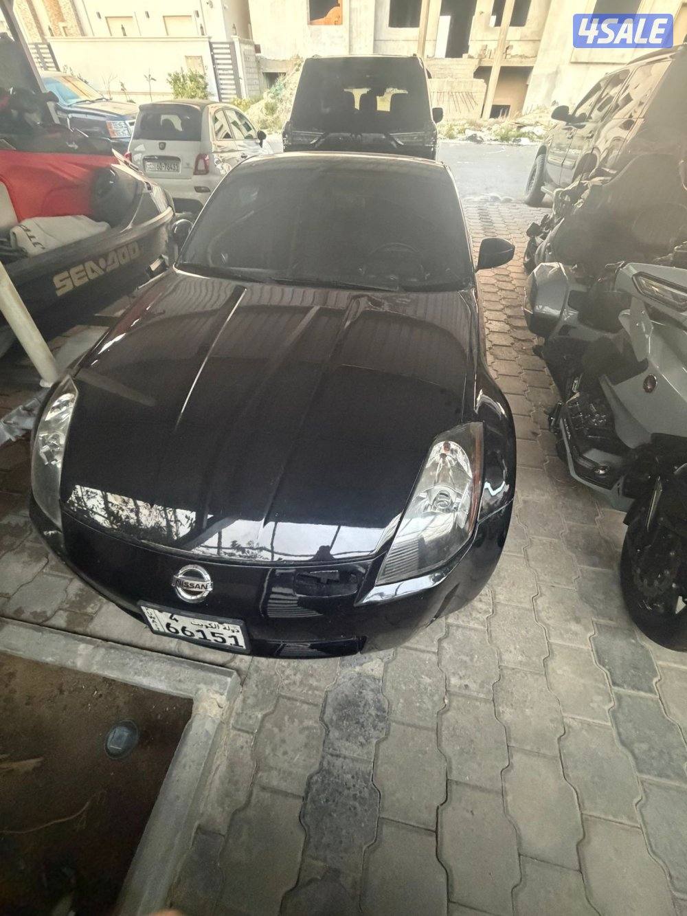 للبيع زد مديل ٢٠٠٤ ماشي ١٨٠3