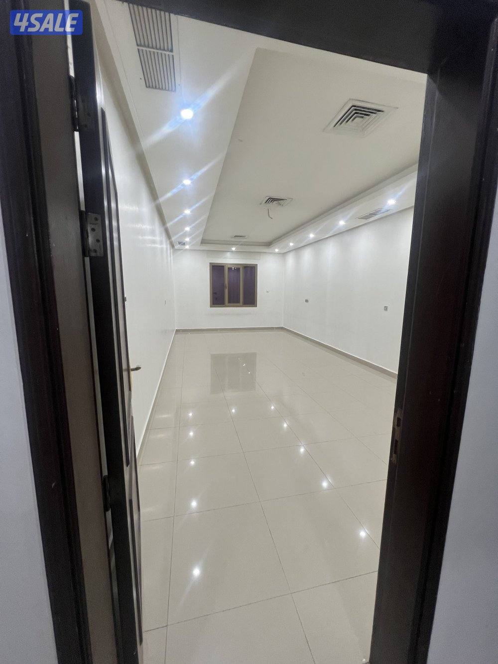 للايجار شقة بصباحيه قطعة 29