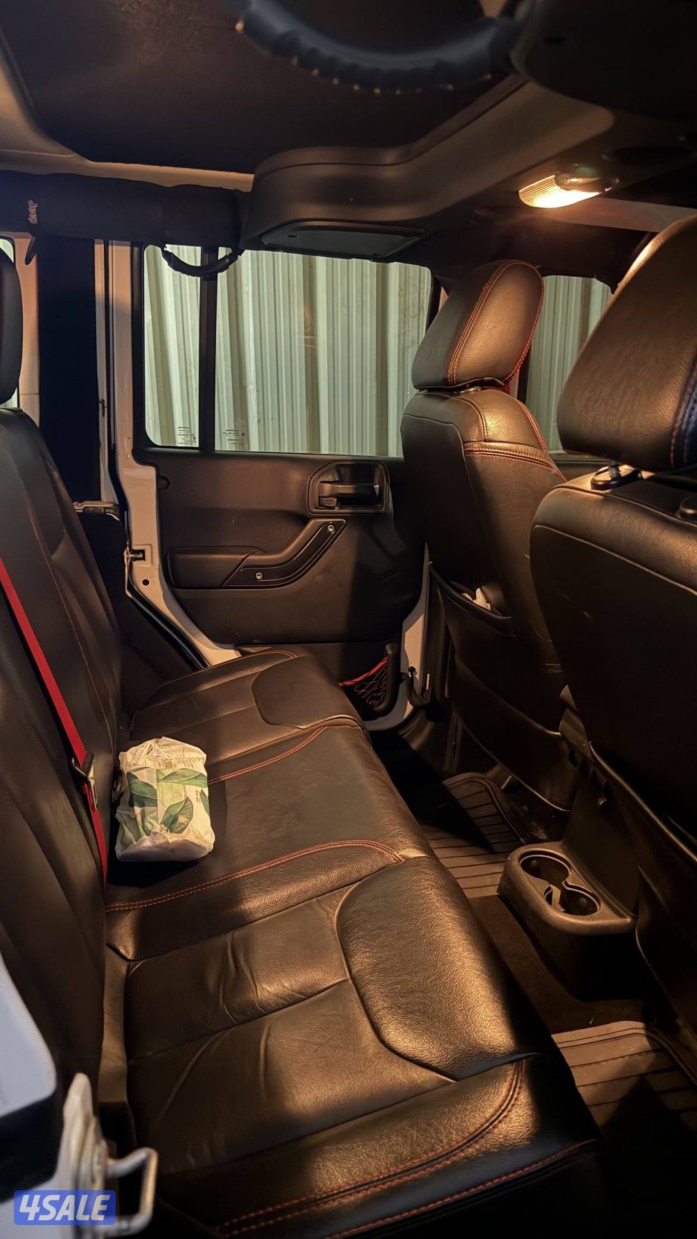 رانجلر روبيكن ٢٠١٧ ماشي ١٣٧ الف نظيف معاونات فوكس4