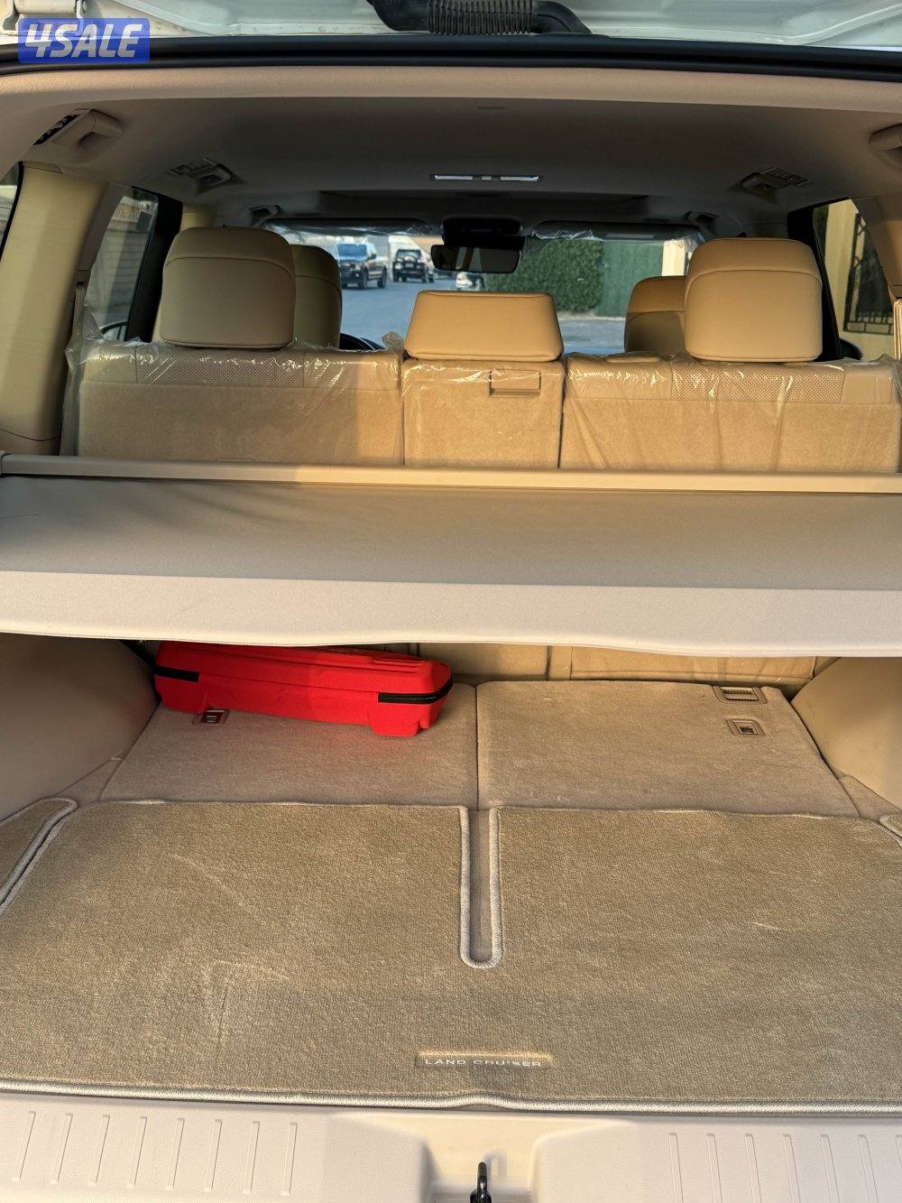 لاندكروزر GXR 2024 تحت الكفالة عداد 199