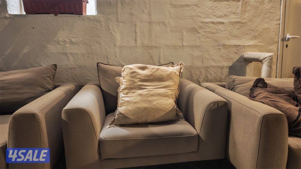 غنفه مريحه مستعمله ونظيفه0