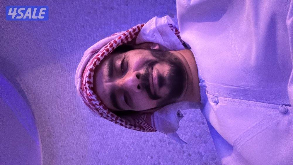 عماني الجنسيه وابحث عن وظيفه مناسبه بدوام كامل وراتب جيد3