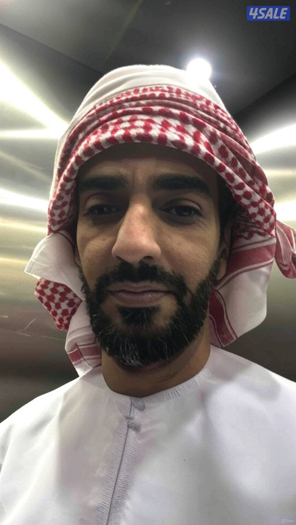 عماني الجنسيه وابحث عن وظيفه مناسبه بدوام كامل وراتب جيد4