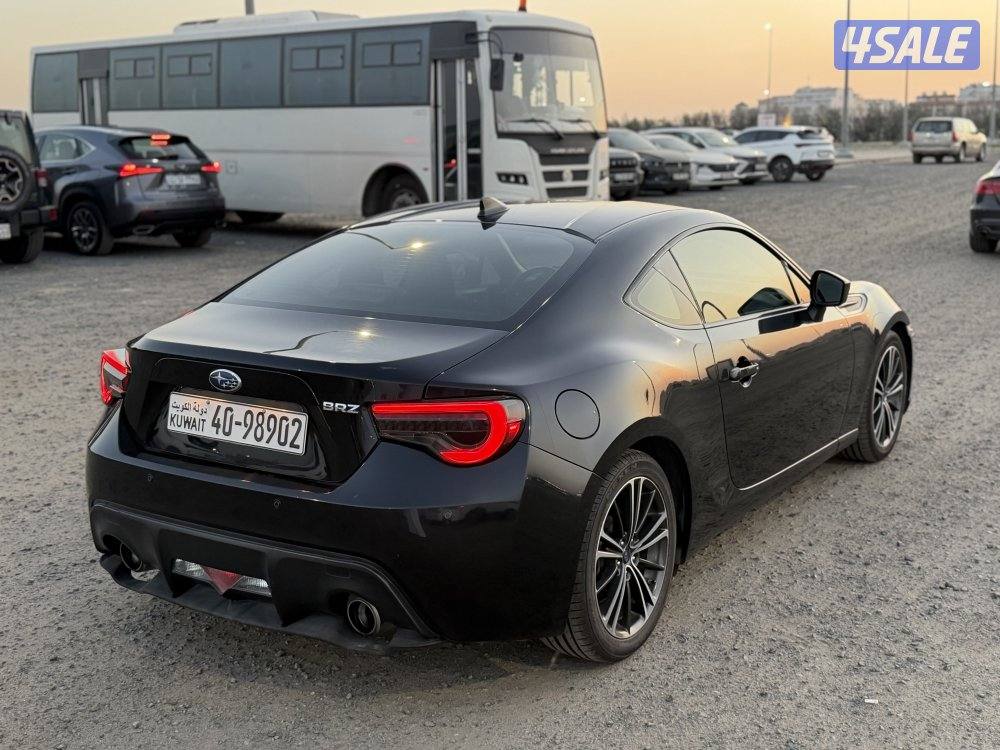 سوبارو 2016 عداد 76 فقط BRZ0
