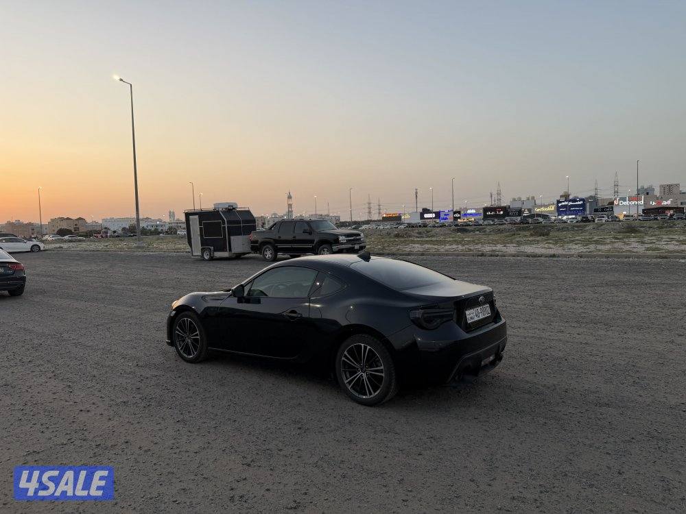 سوبارو 2016 عداد 76 فقط BRZ3