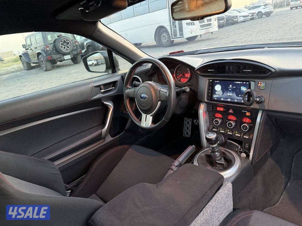 سوبارو 2016 عداد 76 فقط BRZ9