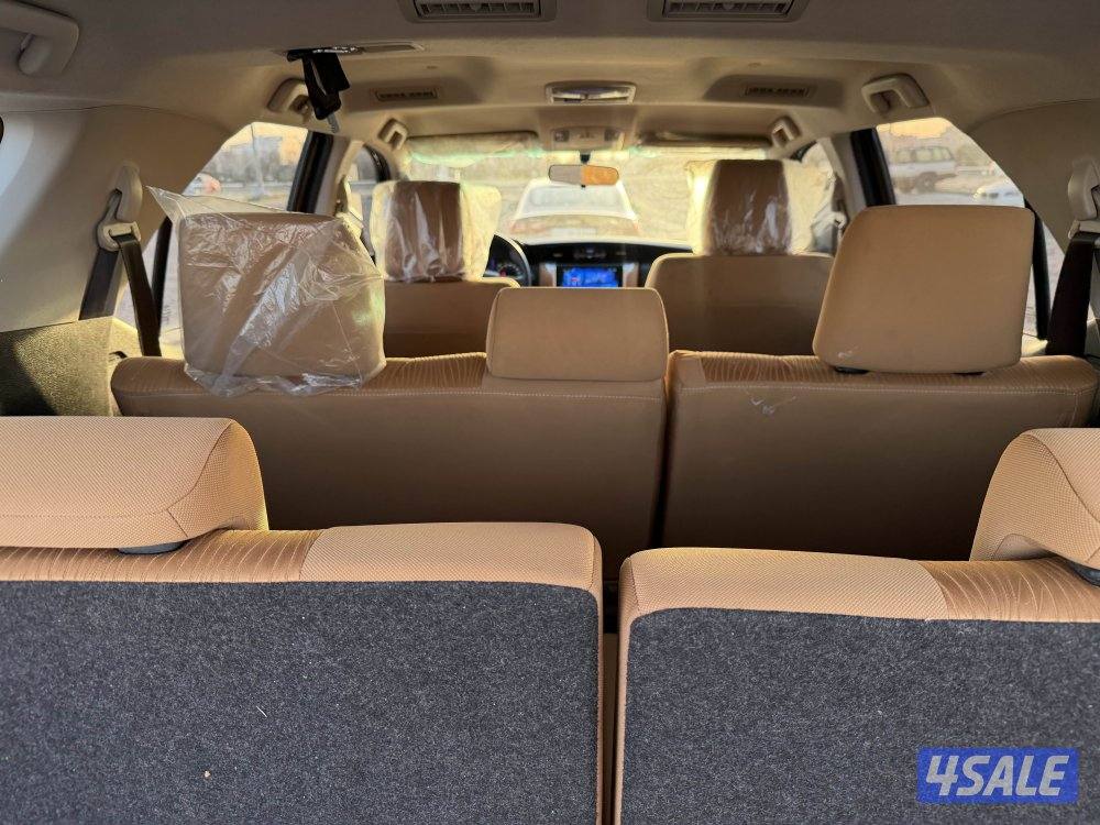 فورتنر 2016 سته سلندر عداد 71 فقط4