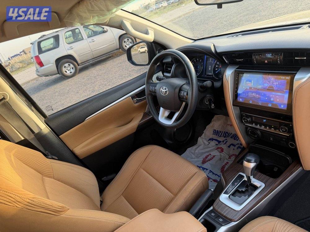 فورتنر 2016 سته سلندر عداد 71 فقط6