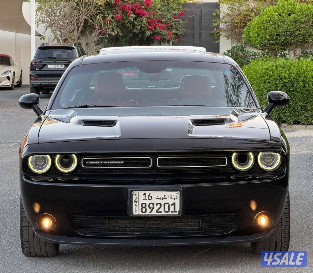 للبيع دودج تشالنجر موديل 20186