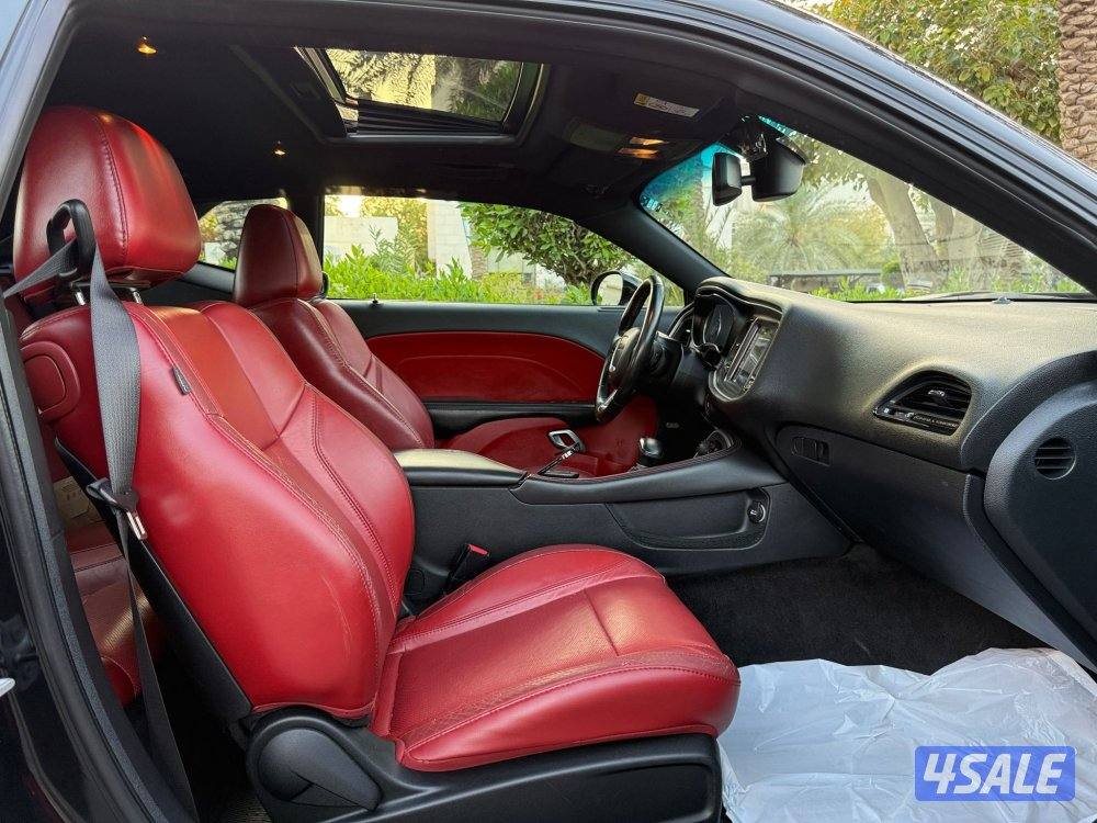 للبيع دودج تشالنجر موديل 20187