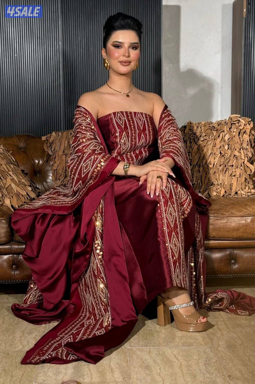 خياط وقصاص للملابس النسائية خبرة كبيرة بدول الخليج1