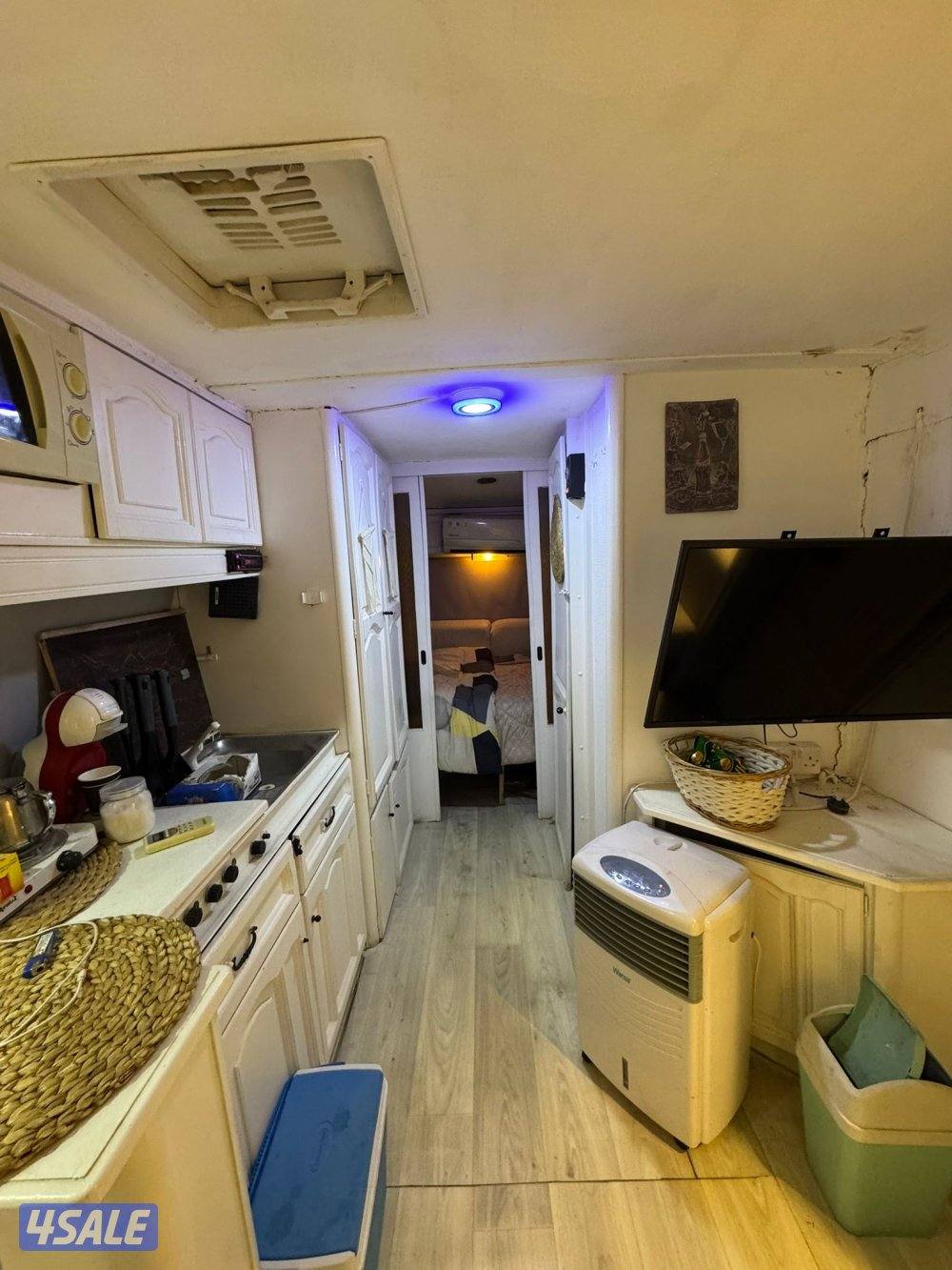 للبيع كرفان ٢٠٠٦ hoppy2