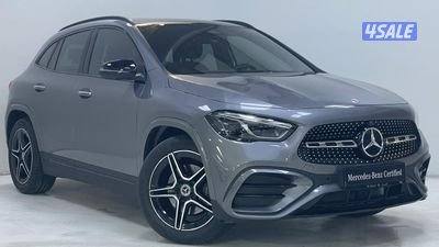 Mercedes-Benz GLA0