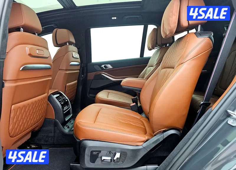 BMW X7 xDrive M60i M Sport Pro Pack10