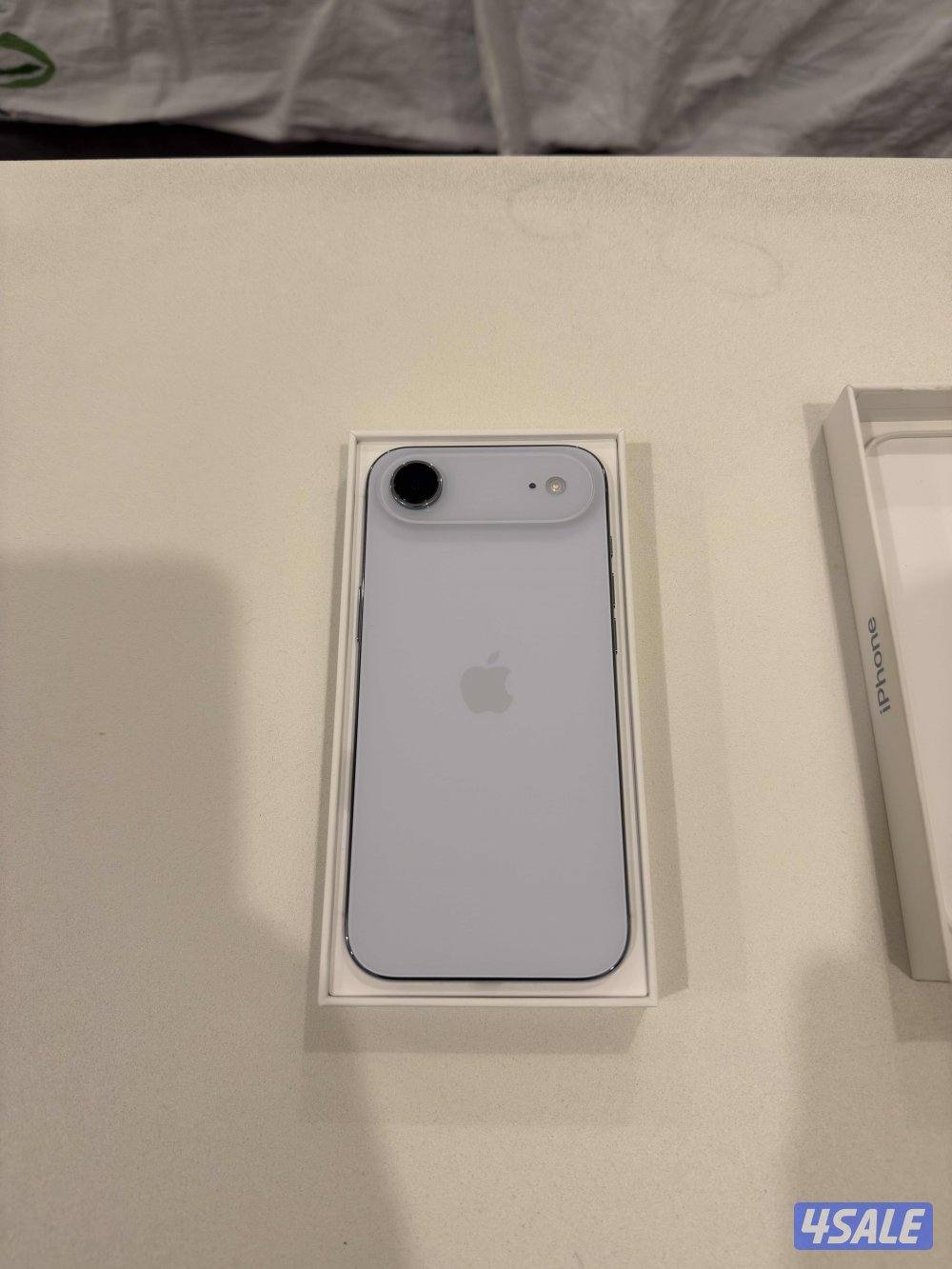 iPhone Air Skyblue 256GB5