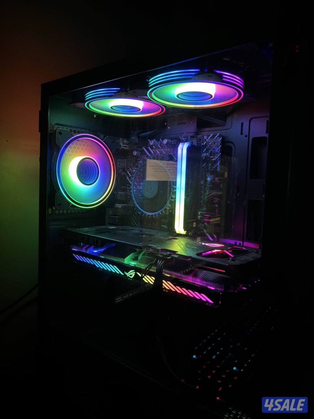 للبيع بي سي مع كامل اغراضه2