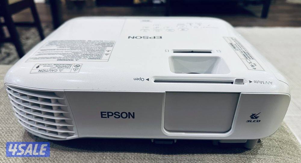 بروجكتر أبسون ٣٥٠٠ لومين (سطوع)0