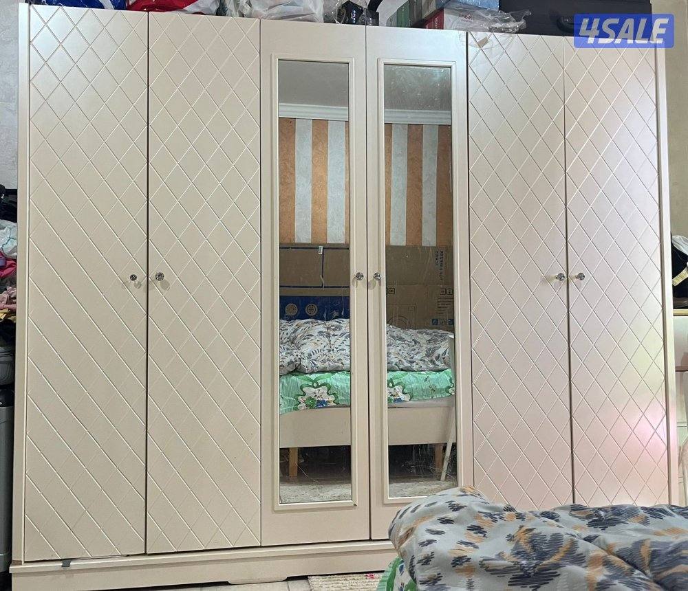 غرفه نوم بحاله جيده مع مرتبه تحت الكفالة وسجاده0