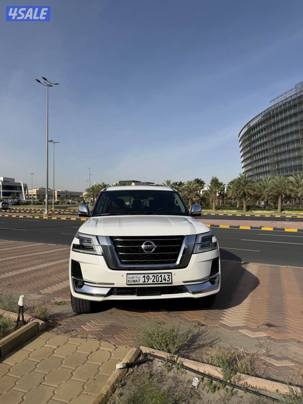 للبيع بلاتينيوم اعلى فئه ٦ سلندر ٢٠٢٠ ماشي ١٤١1