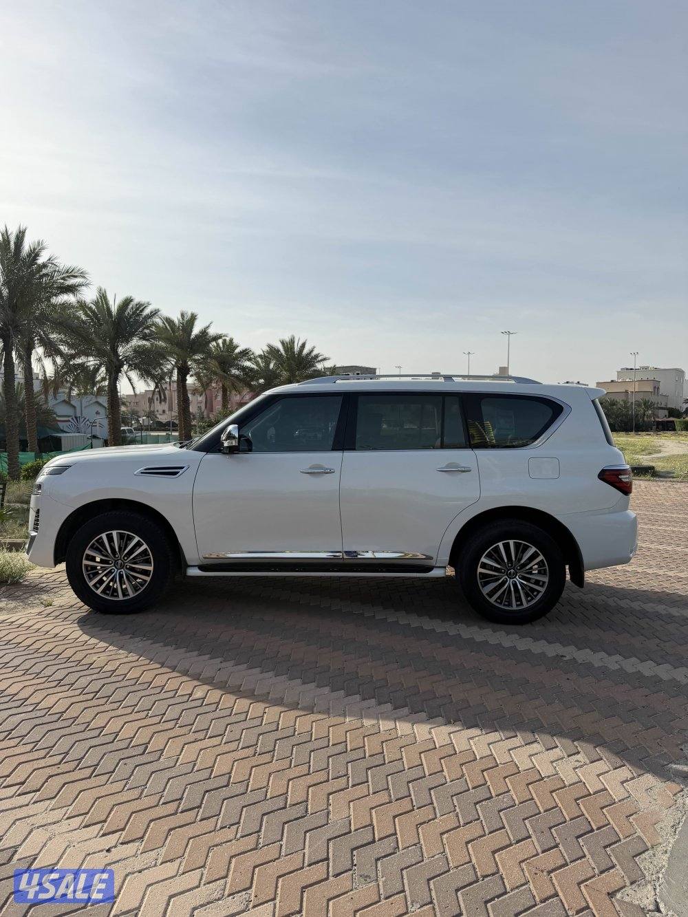 للبيع بلاتينيوم اعلى فئه ٦ سلندر ٢٠٢٠ ماشي ١٤١3