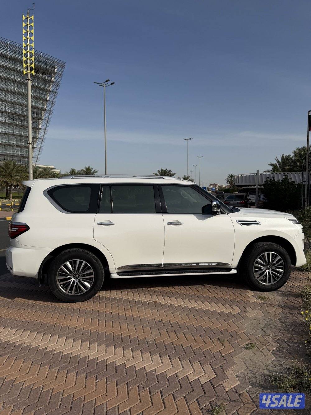 للبيع بلاتينيوم اعلى فئه ٦ سلندر ٢٠٢٠ ماشي ١٤١4