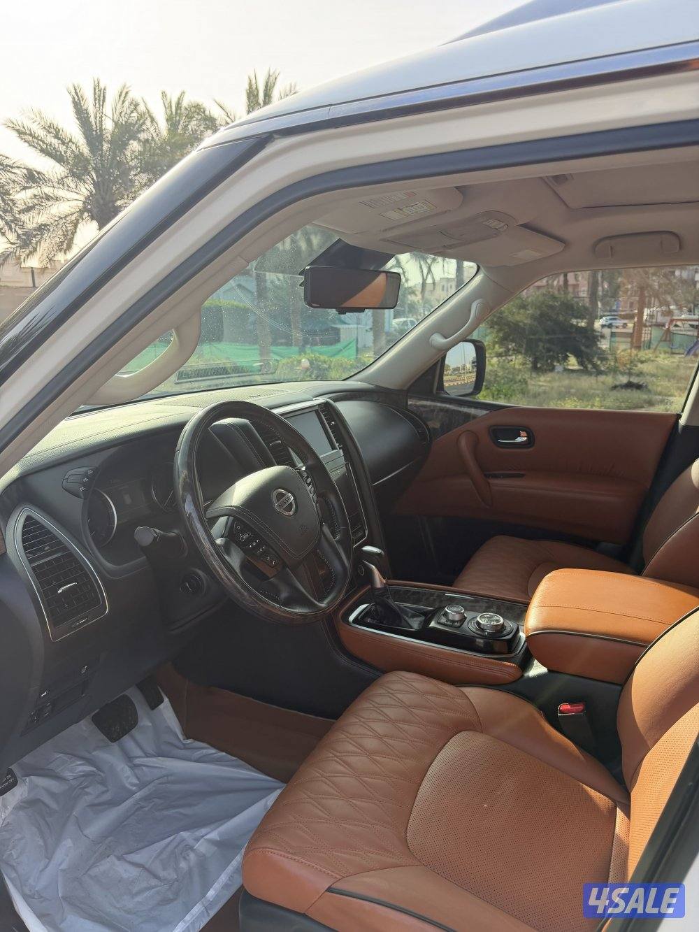 للبيع بلاتينيوم اعلى فئه ٦ سلندر ٢٠٢٠ ماشي ١٤١5