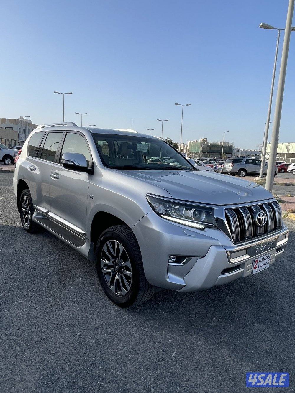 برادو VX موديل 2022 عداد 90 الف  الفل1