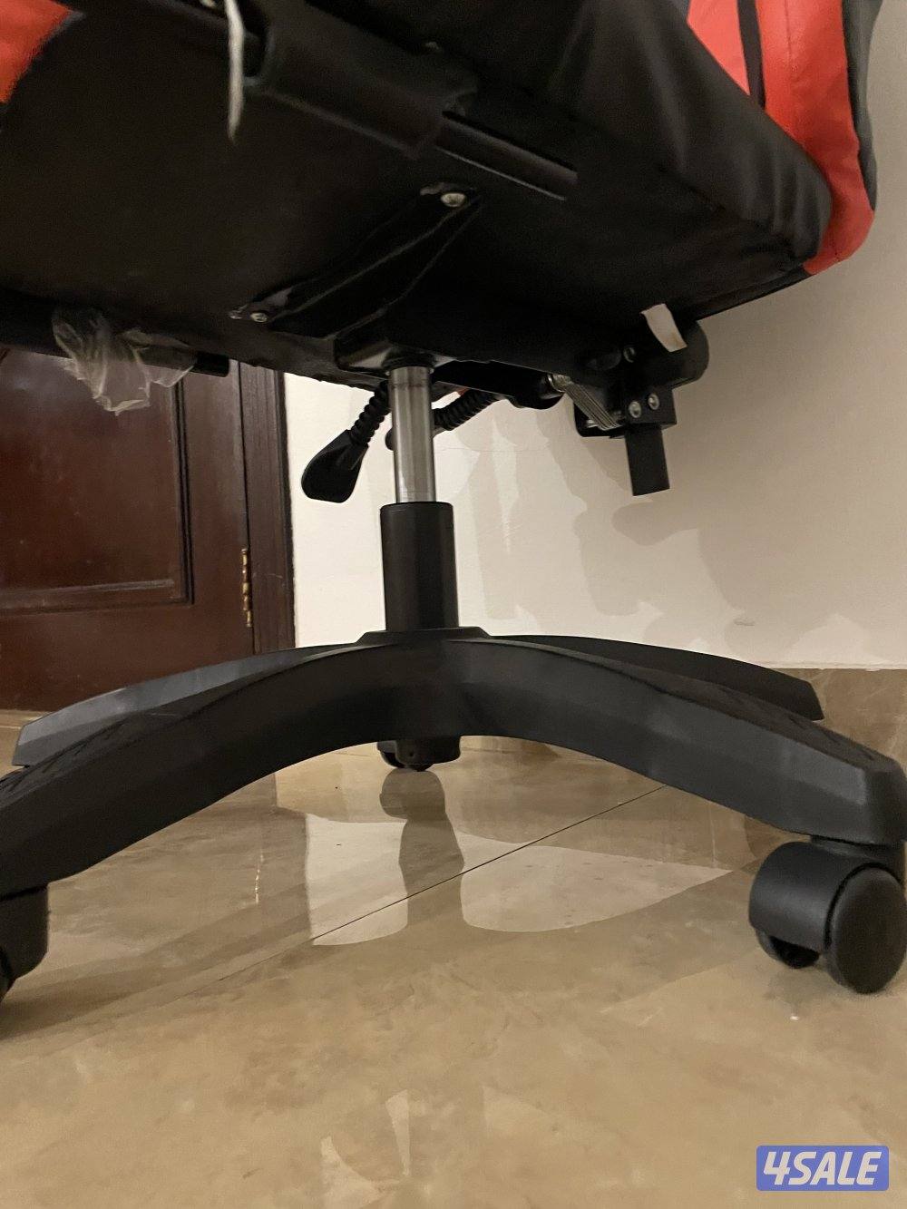 كرسي قيمنق1