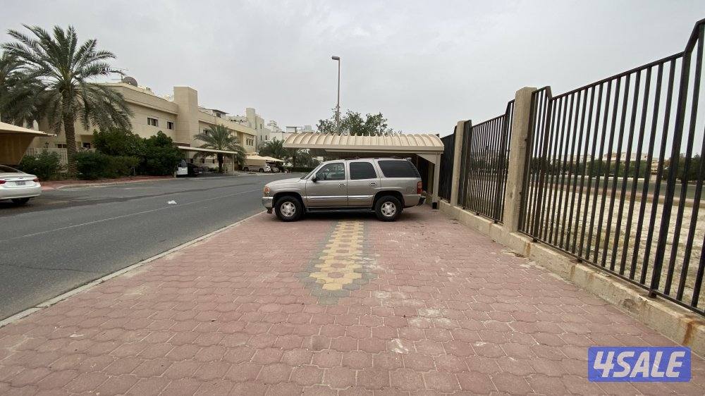 جيب يوكن  مديل 2003 شرط الفحص  قير مكينه شاصي  صبق وكاله  كامل المواصت4