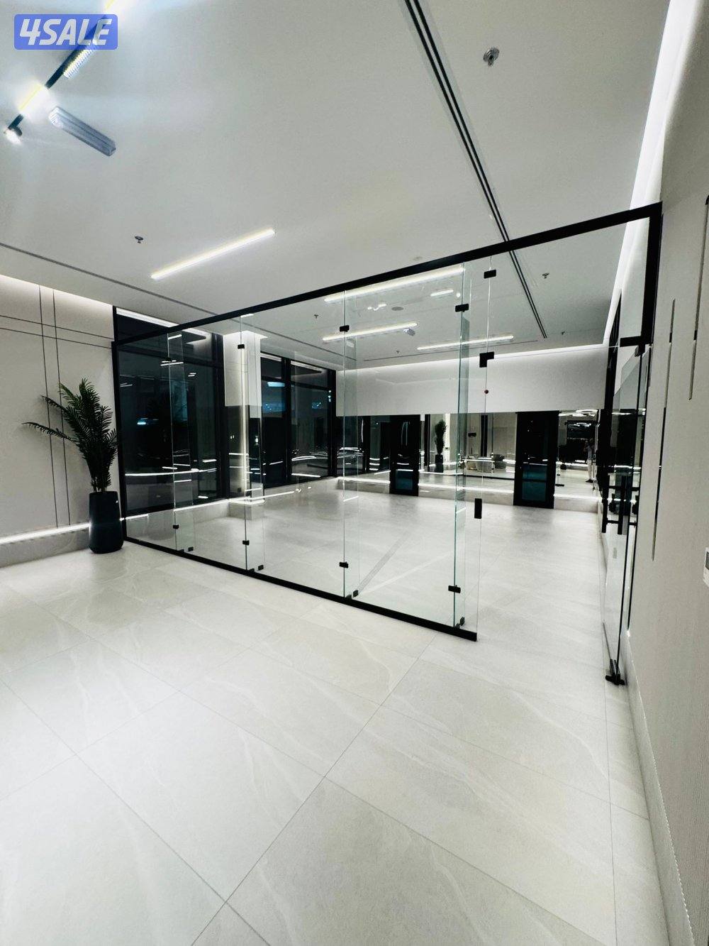 للإيجار شقق اطلالة بحرية اول ساكن3